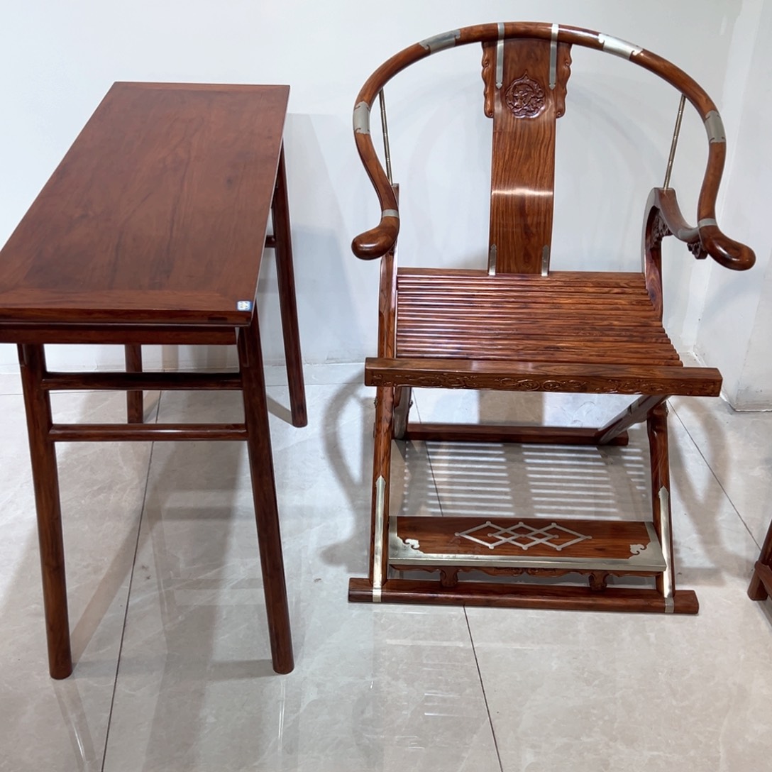 香枝木类成套家具j***李