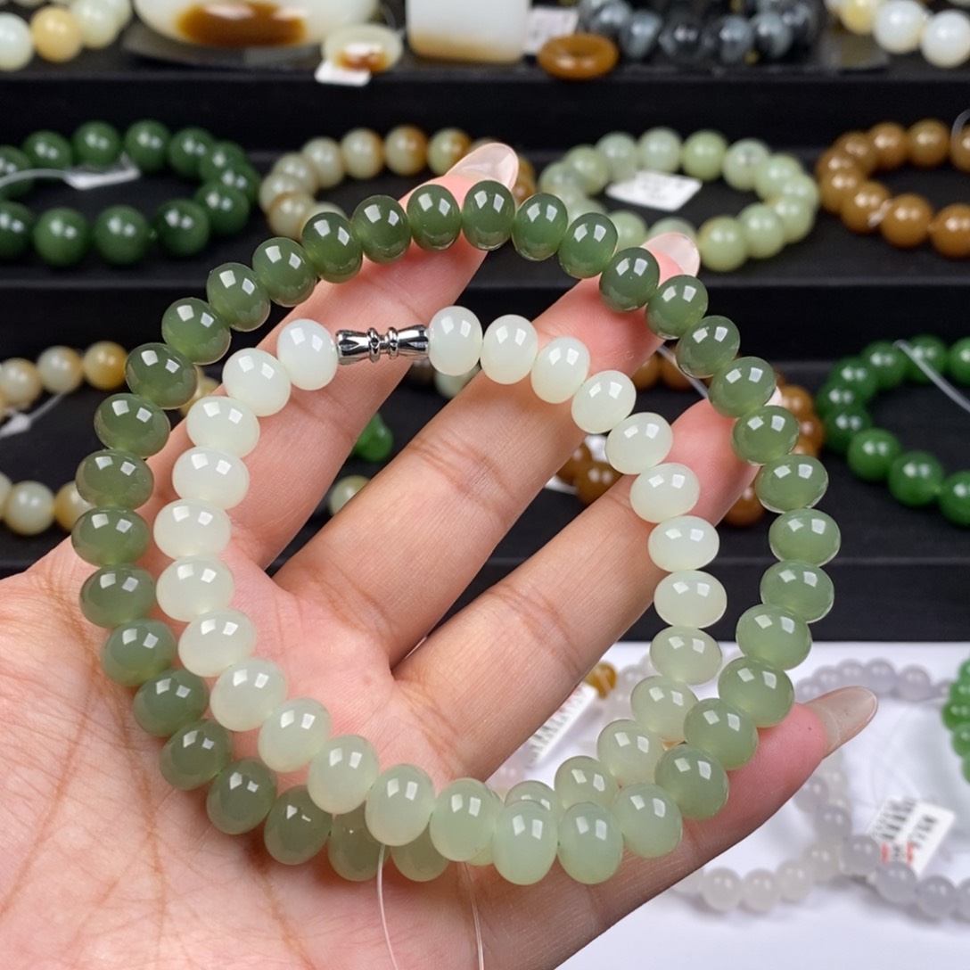 和田玉项链未镶嵌