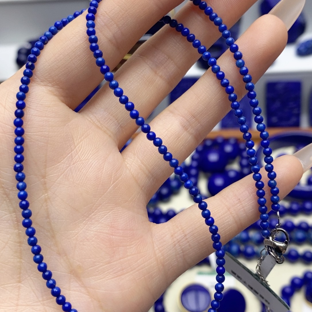 青金石未镶嵌颈饰