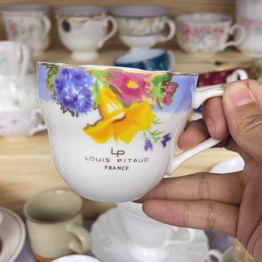 鹿屋家的美丽瓷器媛*