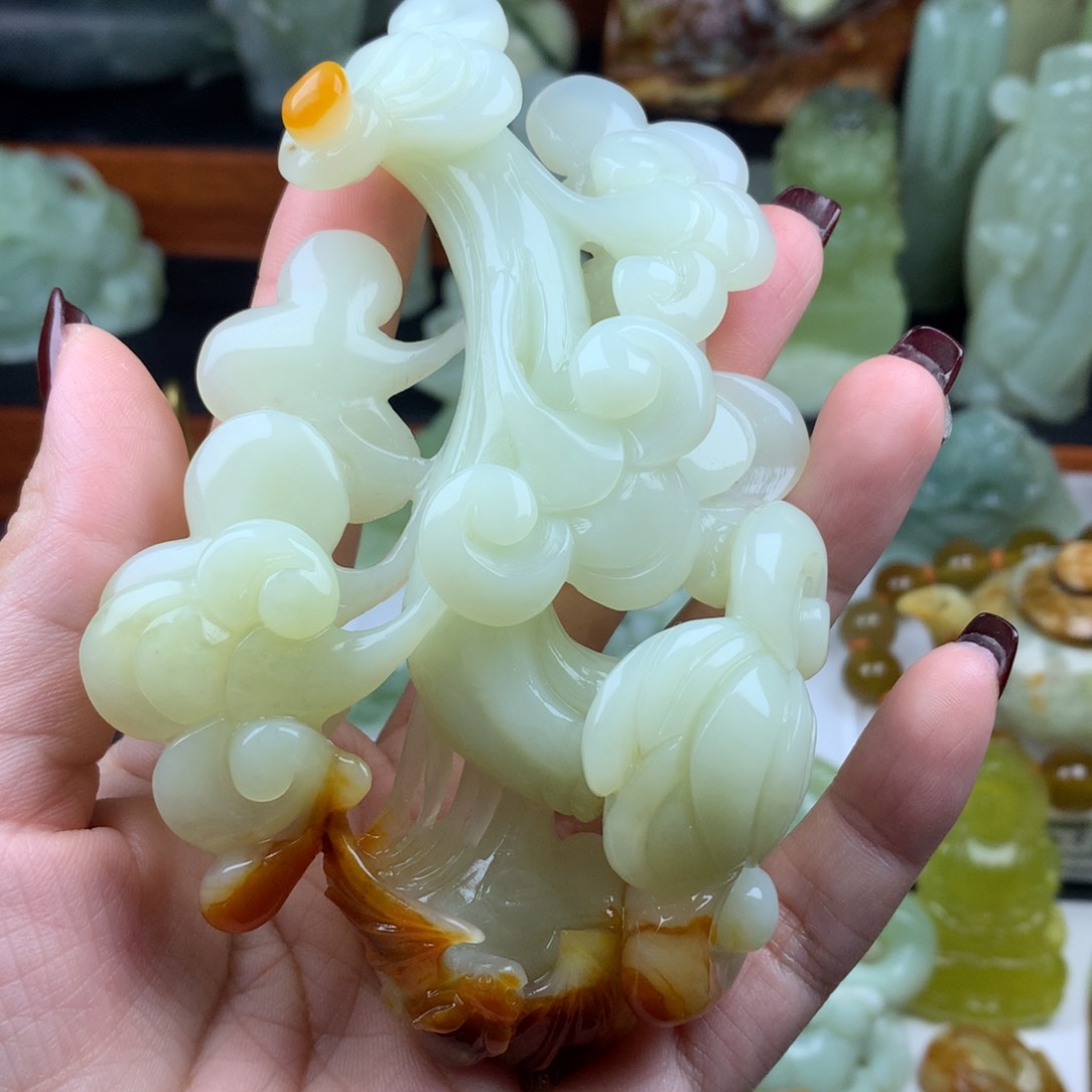 岫玉手把件未镶嵌