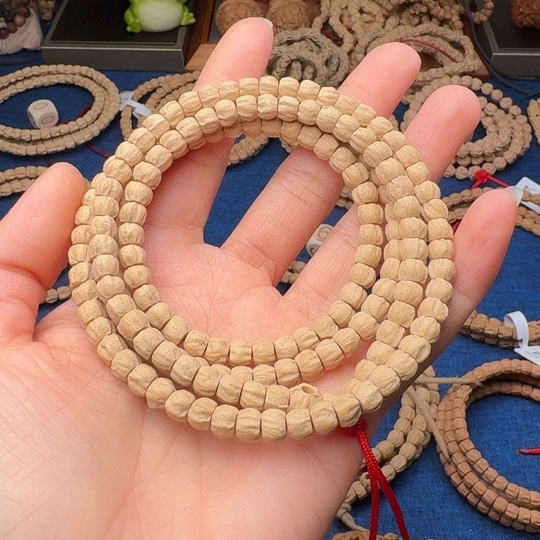 柏香籽/百香籽吊坠