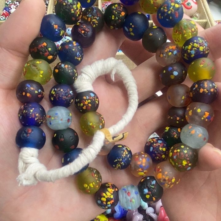 琉璃颈饰芝麻球 尼泊尔