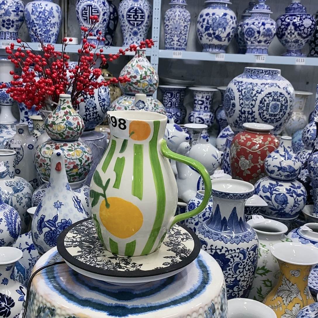 【闪购商品】摆件奶壶瓷器……………………………………