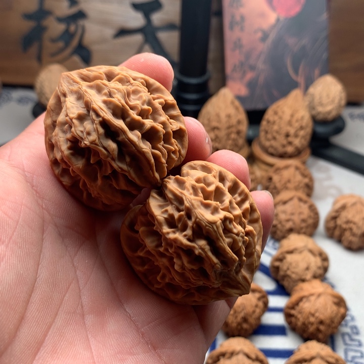 青***n桃核吊坠山地果龙门涧