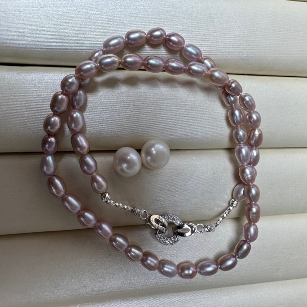 淡水紫色米珠项链和馒头耳钉