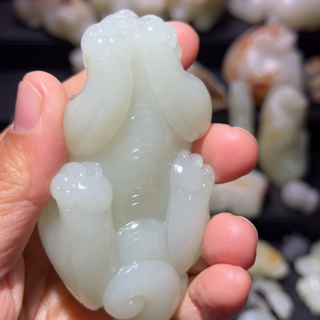 紫***5和田玉未镶嵌颈饰