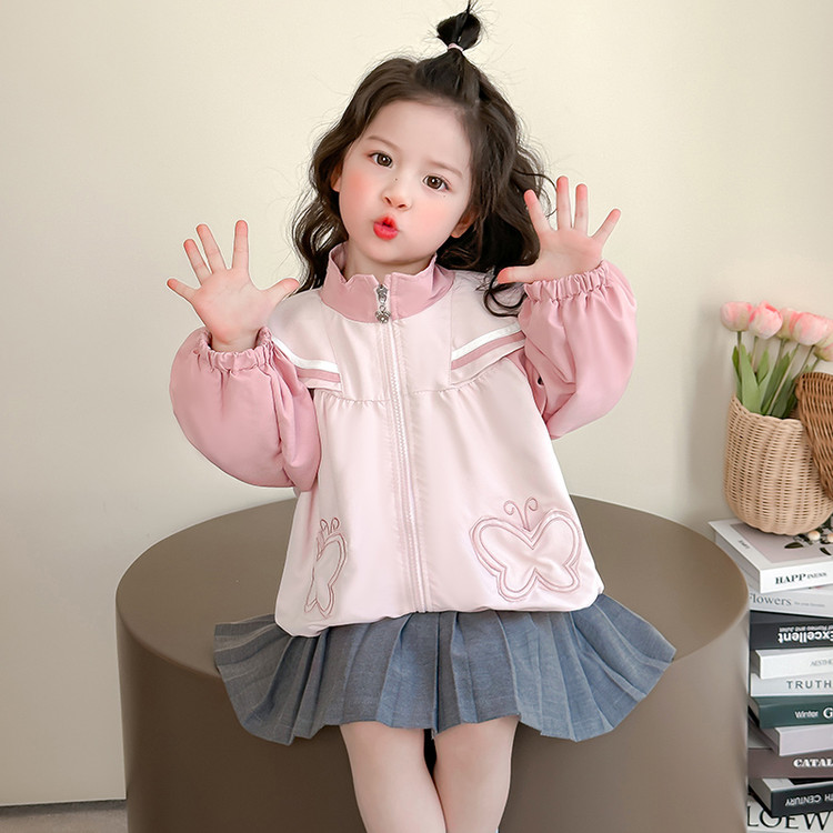 N016 春季新款韩版女童时尚洋气小女孩卡通时髦长袖女宝连帽外套