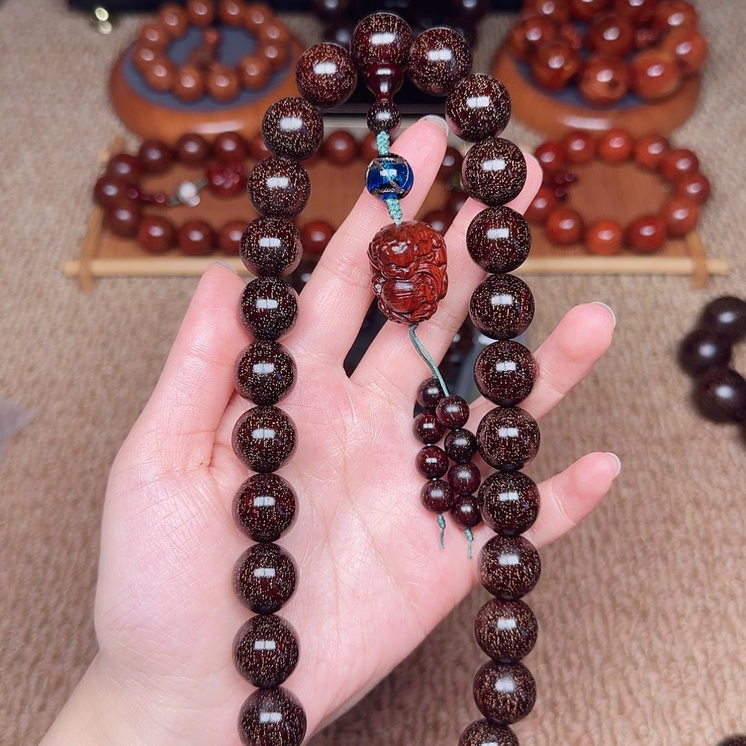 檀香紫檀（小叶紫檀）Q238