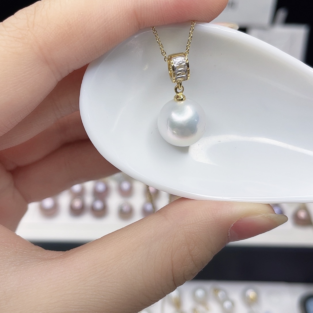 合金吊坠(赠链)淡水珍珠