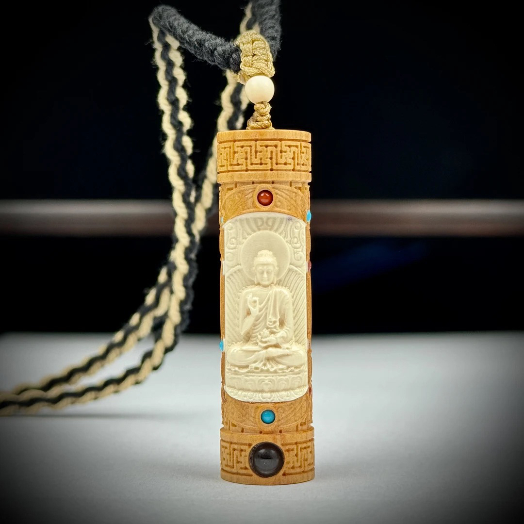 H76-90天然猛犸 阿弥陀佛吊坠 约13*50mm支持鉴定假一罚十