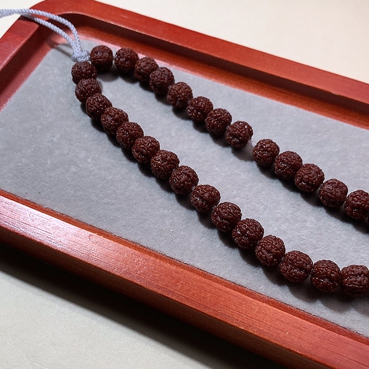 金刚菩提吊坠9毫米老树梅花手持