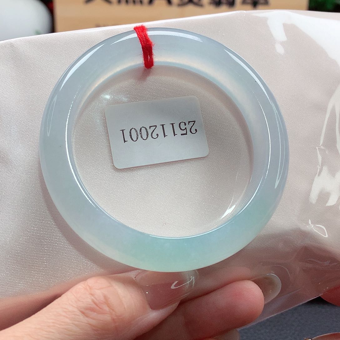 未镶嵌手镯翡翠87号，天然A货翡翠手镯