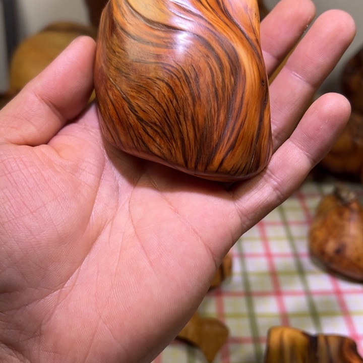 知***了柏木（崖柏）陈化老料手串把件 