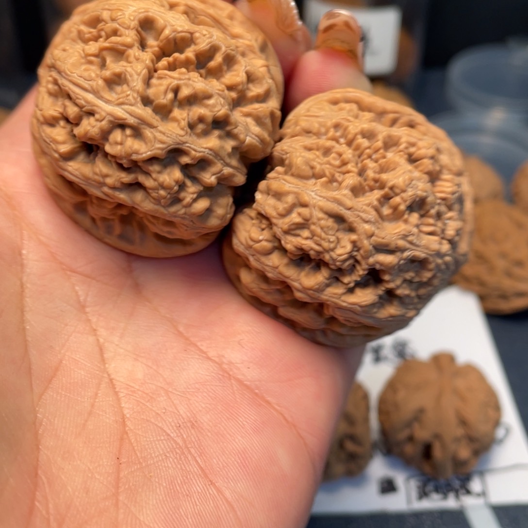 文玩核桃把件C*c粗筋