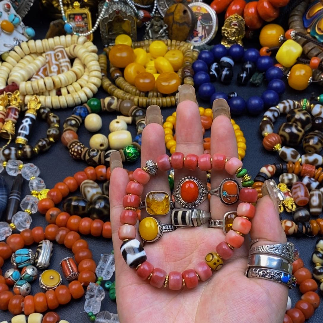 泥塑擦擦的吊坠和