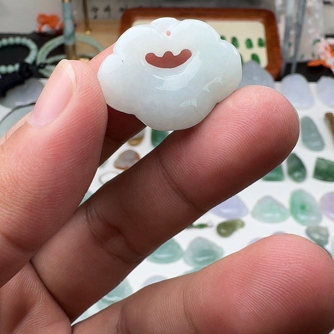 颈饰未镶嵌翡翠13