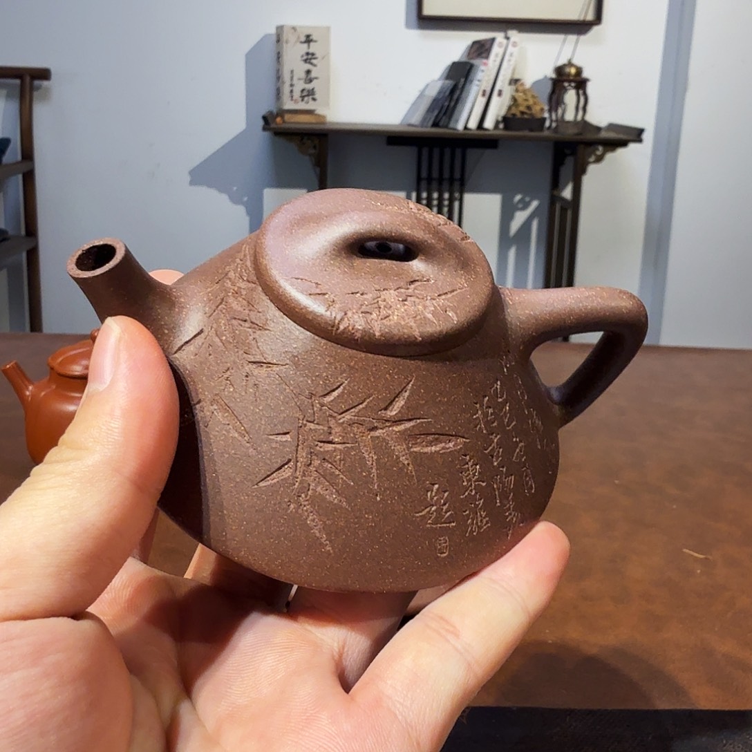 恩***亚茶壶紫砂微瑕福利