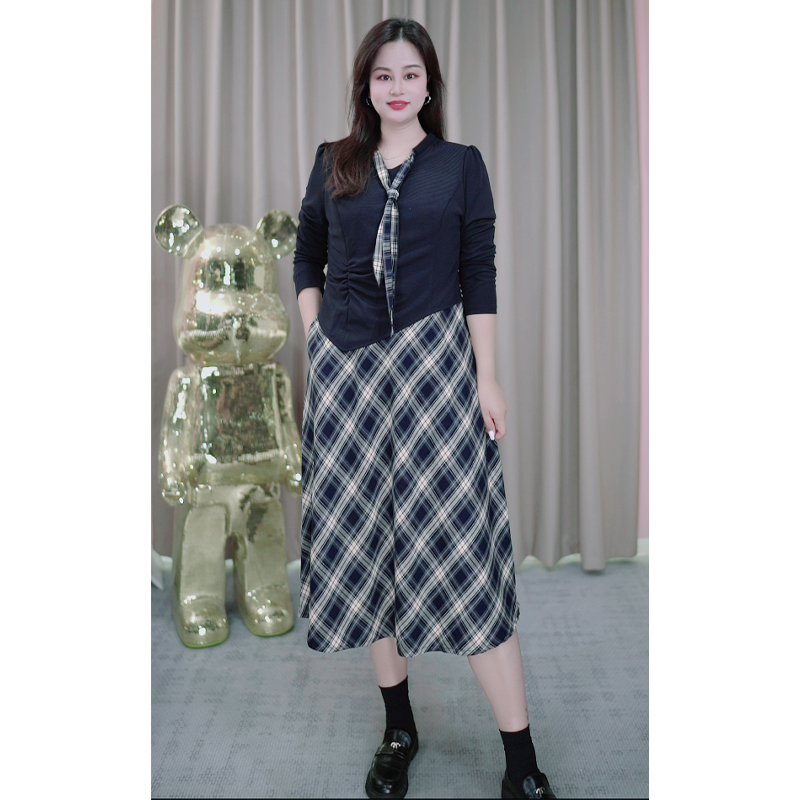 时尚气质假两件长袖格纹连衣裙女2025秋新款端庄大气中长款裙子