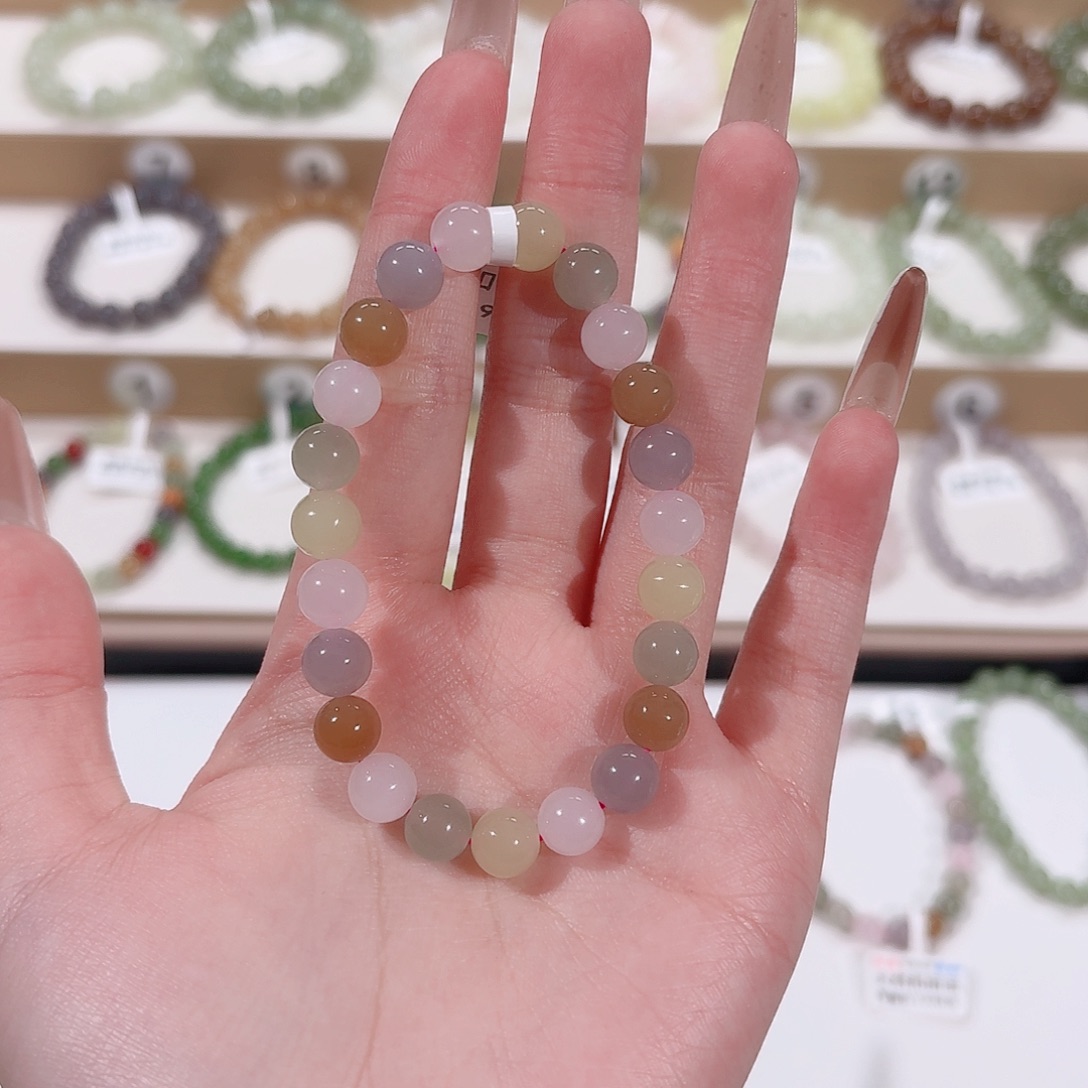 天***丽未镶嵌手串和田玉l