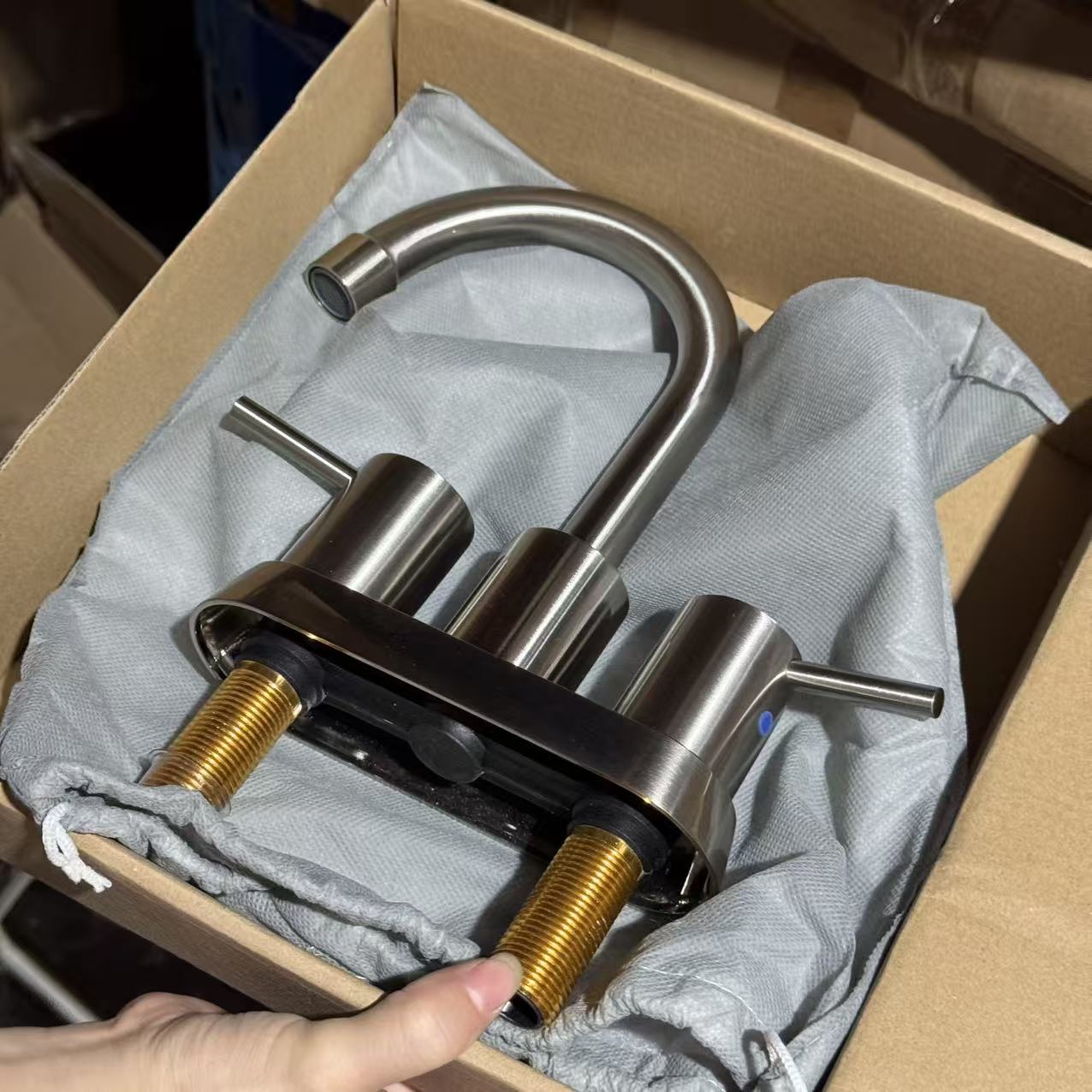 Z364#洗手间水龙头【不包安装】（新三楼）