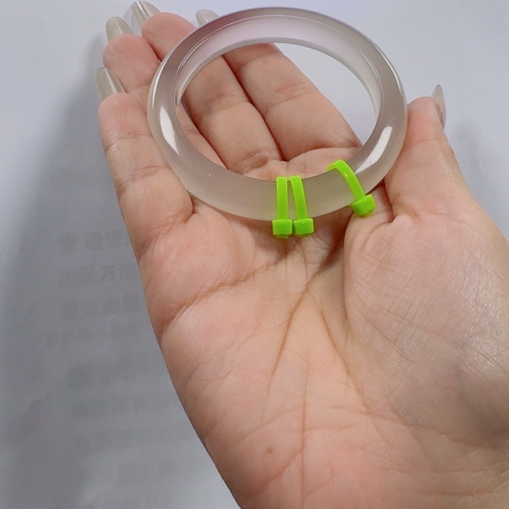 玛瑙/玉髓手镯未镶嵌幼****生