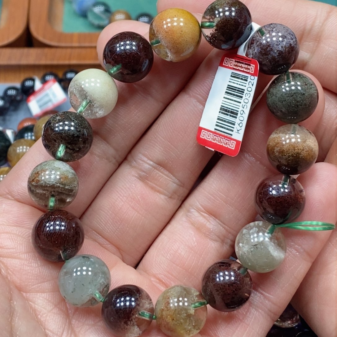 水晶手串未镶嵌天然