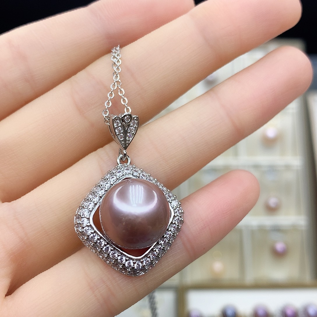 淡水珍珠颈饰合金