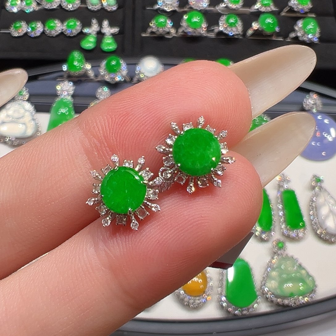 翡翠18K金镶嵌耳饰收到货48小时鉴赏期