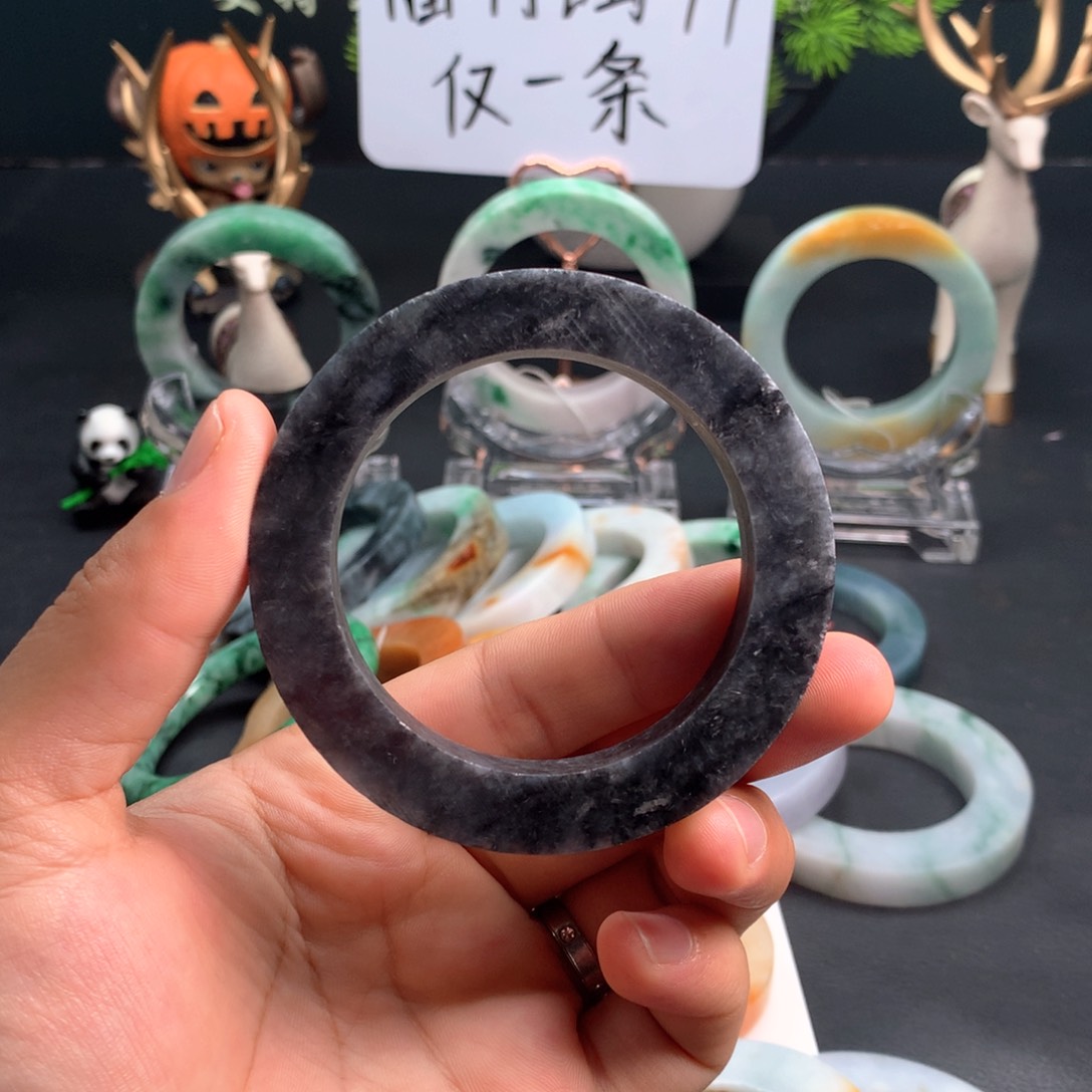 定制翡翠手镯未镶嵌