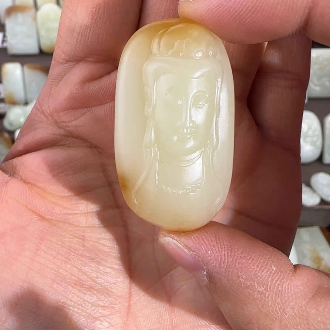 和田玉（糖玉）未镶嵌颈饰