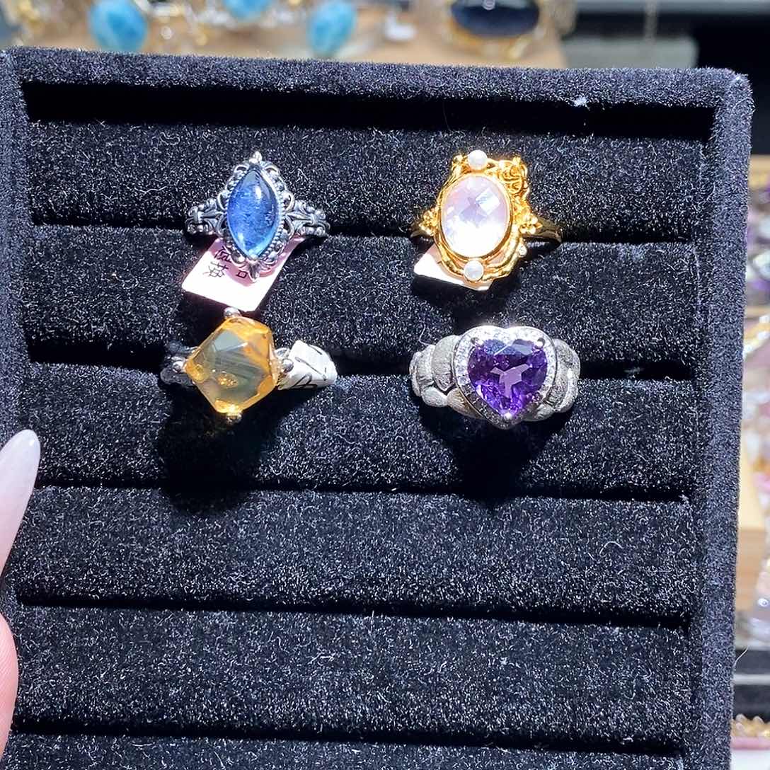 辰***乘水晶戒指银S925镶嵌