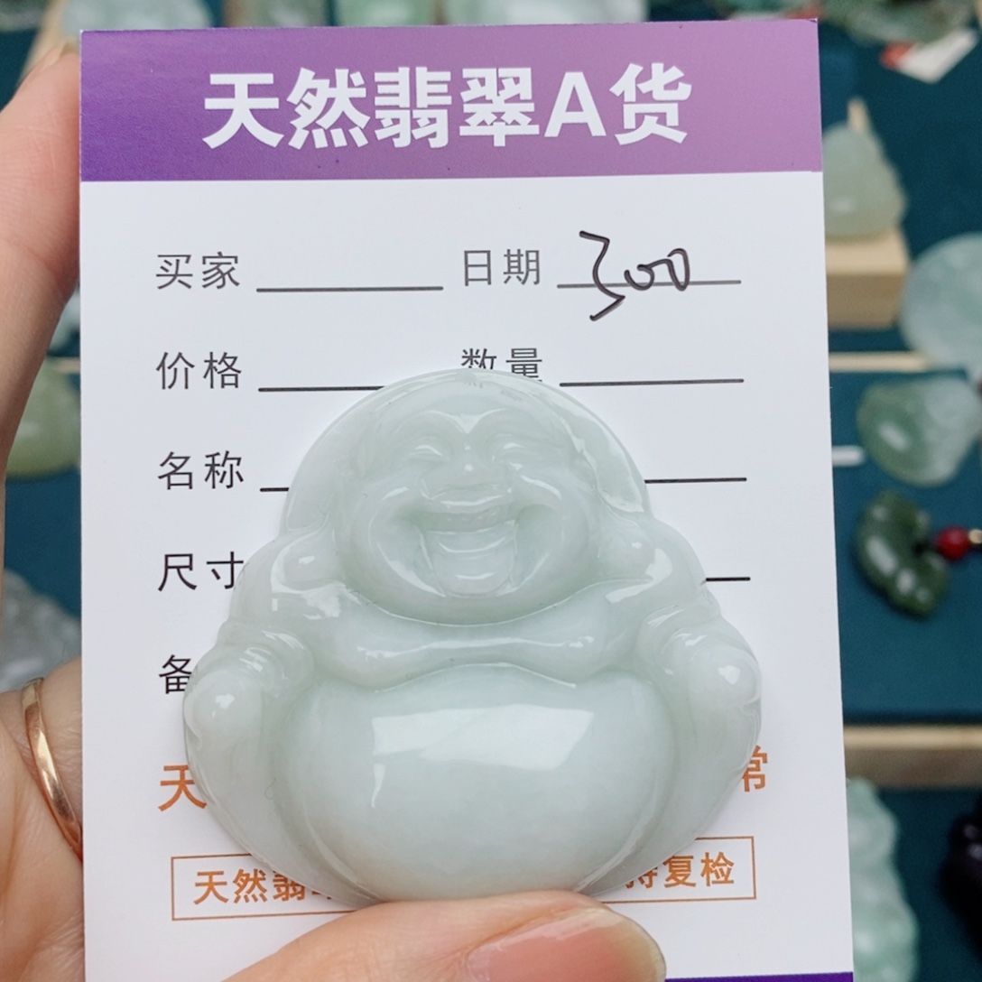翡翠未镶嵌颈饰佛公