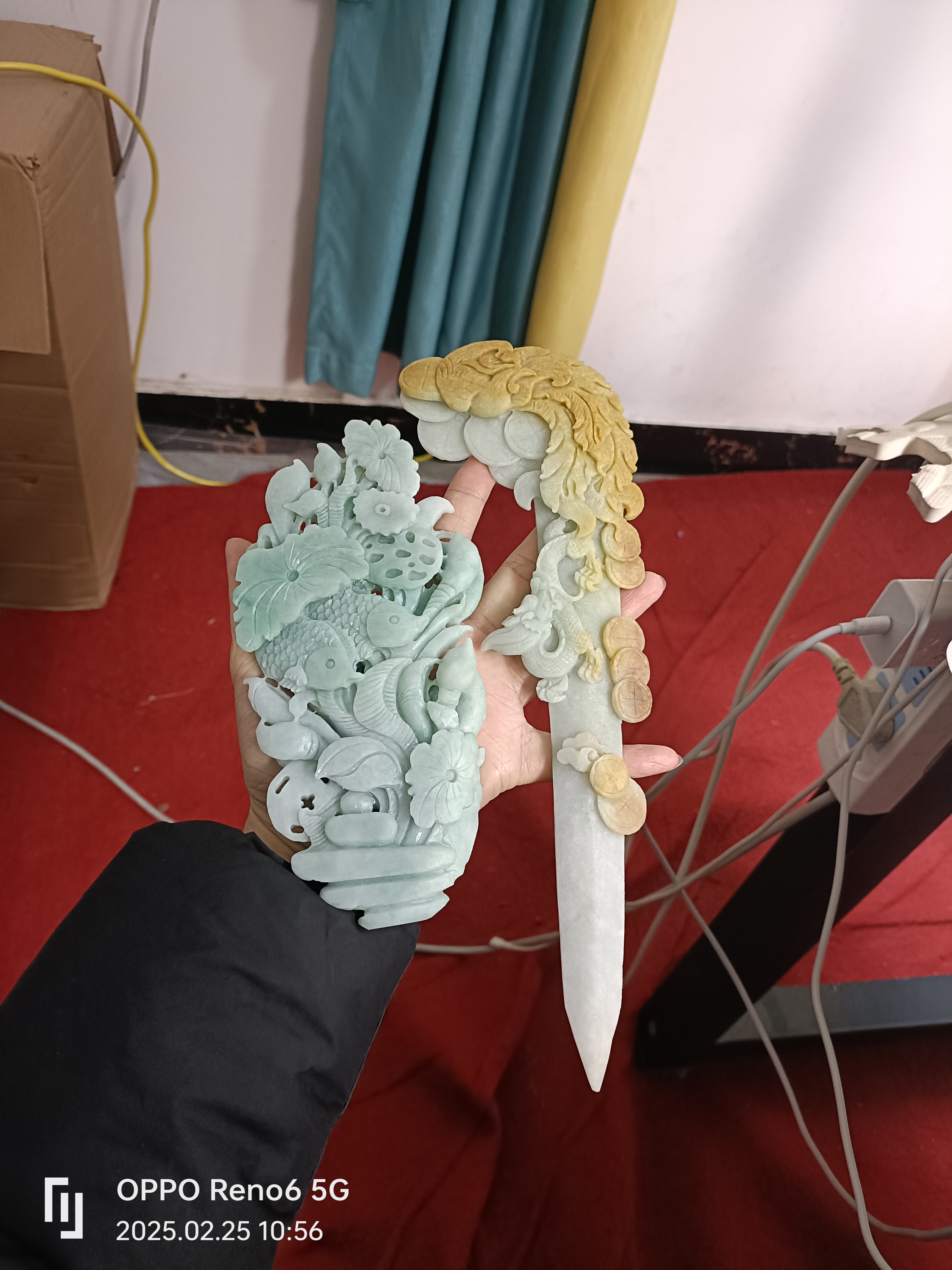 天然缅甸翡翠摆件