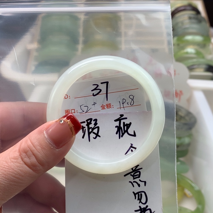 蛇纹石玉手镯合金小*女