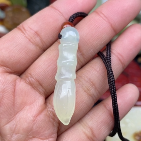 蛇纹石玉颈饰未镶嵌94