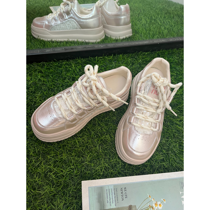 2025新款板鞋夏季网面厚底百搭透气不闷脚休闲鞋72153