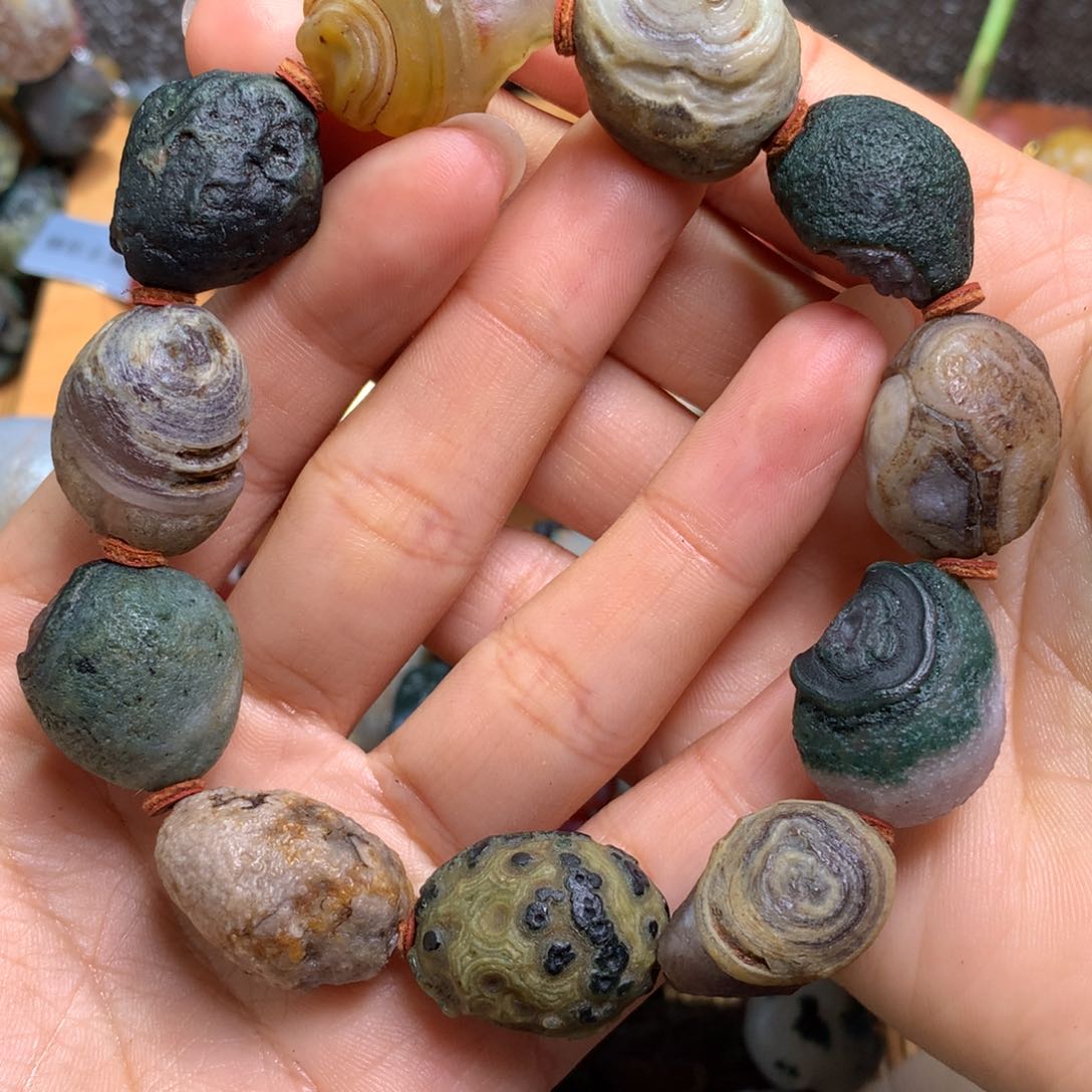 未镶嵌玛瑙/玉髓珠宝半成品