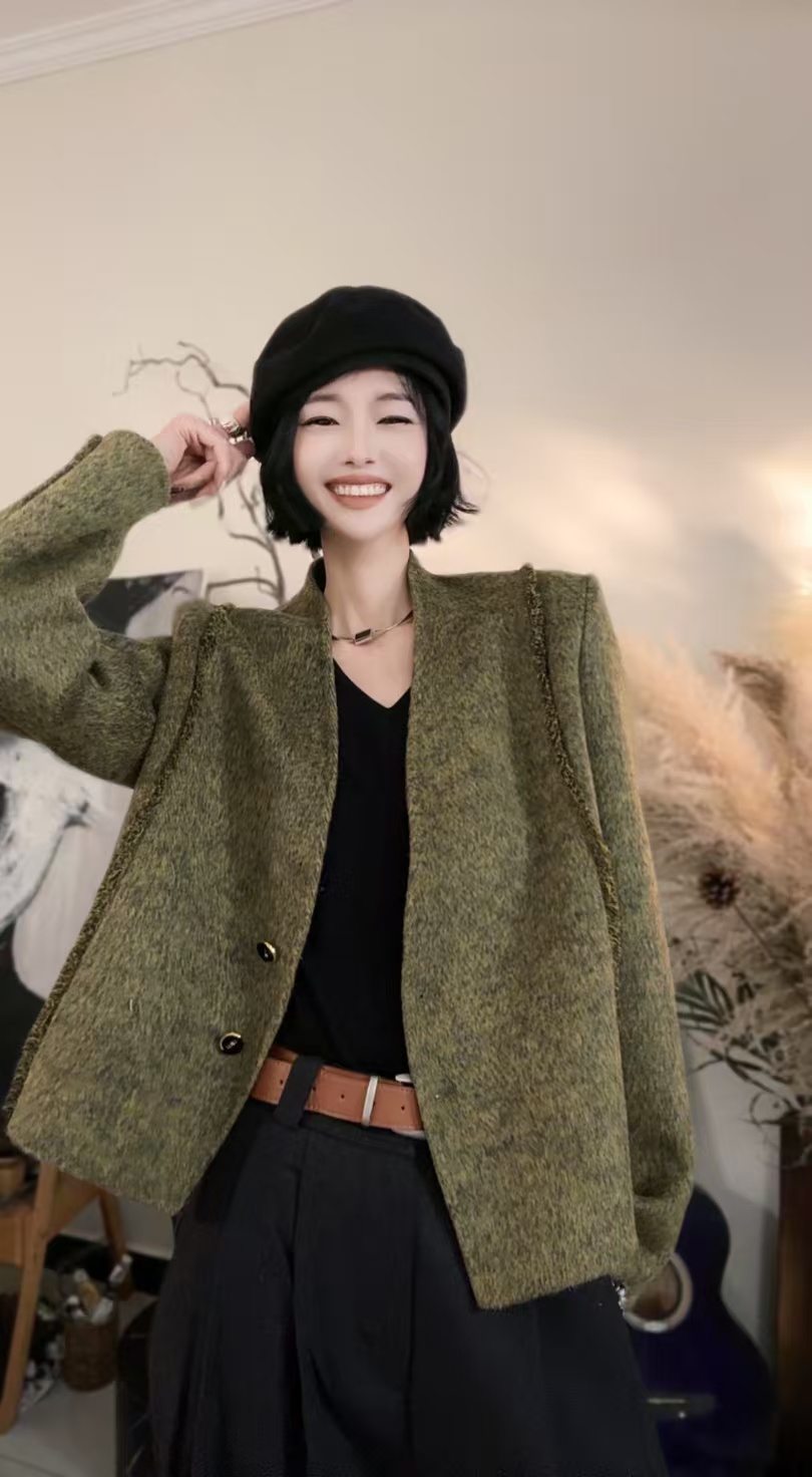 短款保暖Oversize风常规毛呢外套休闲小香风秋冬复古