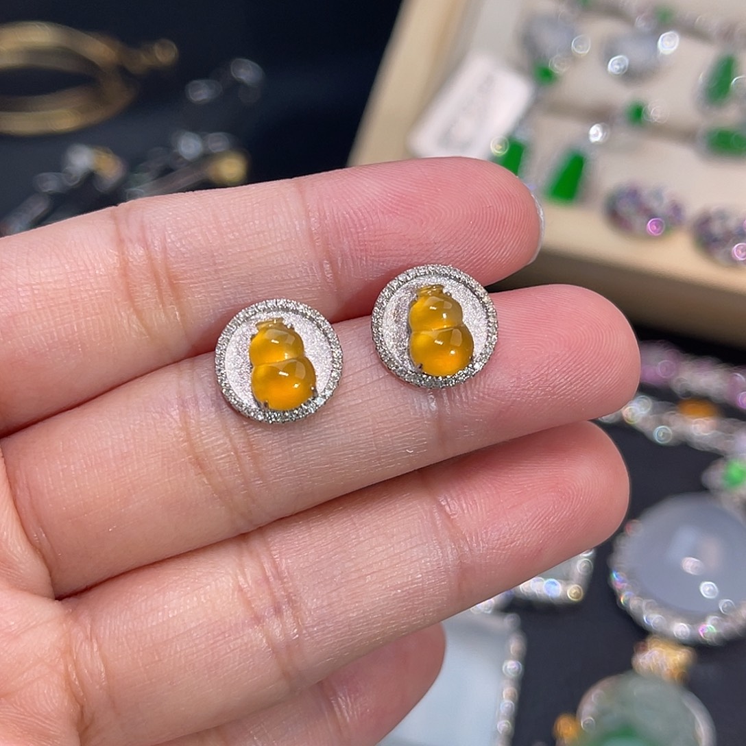 18K金镶嵌翡翠耳饰黄翡葫芦