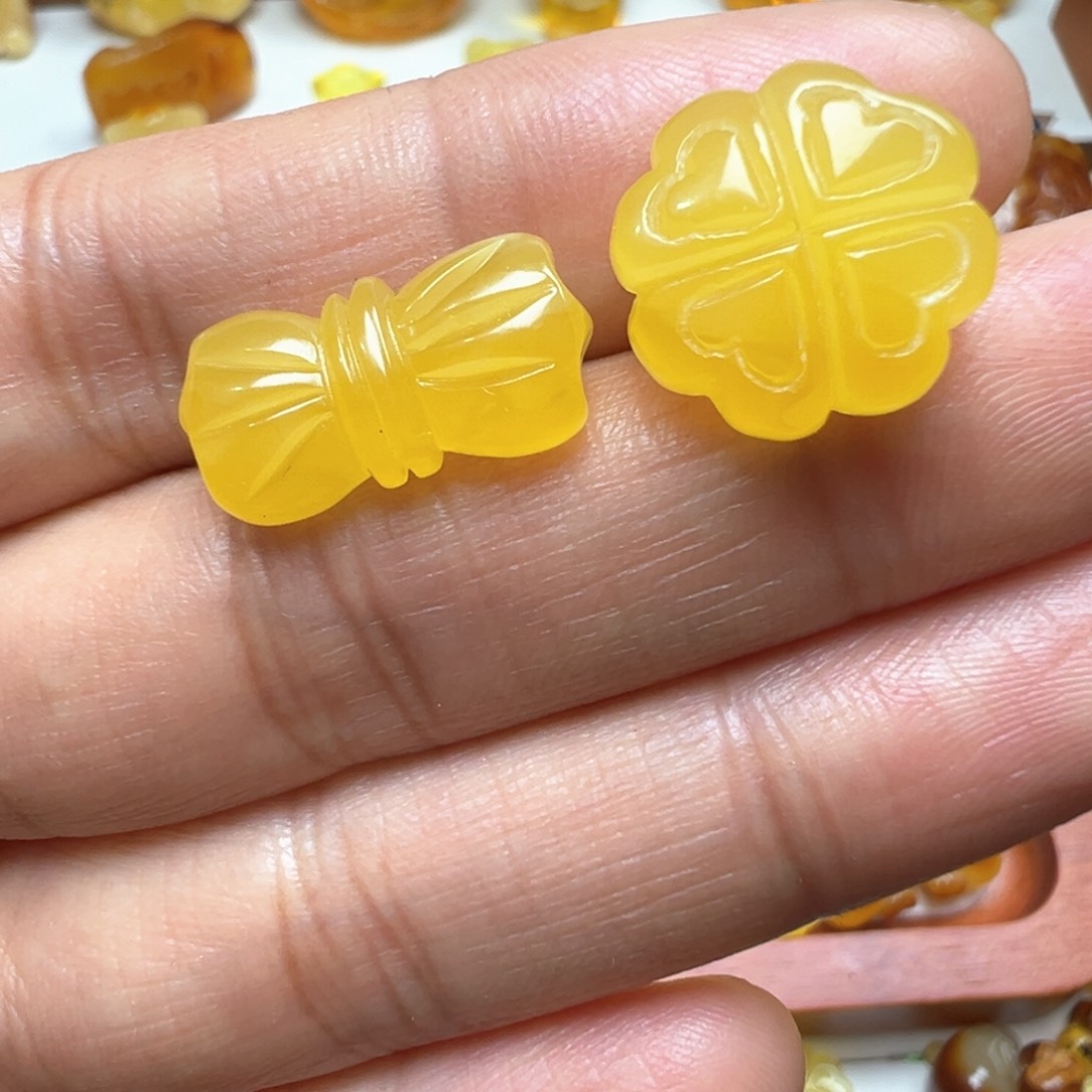 琥珀吊坠(不含链)未镶嵌