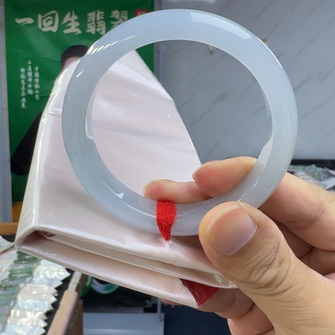 空***号翡翠手镯未镶嵌纯天然缅甸翡翠a货