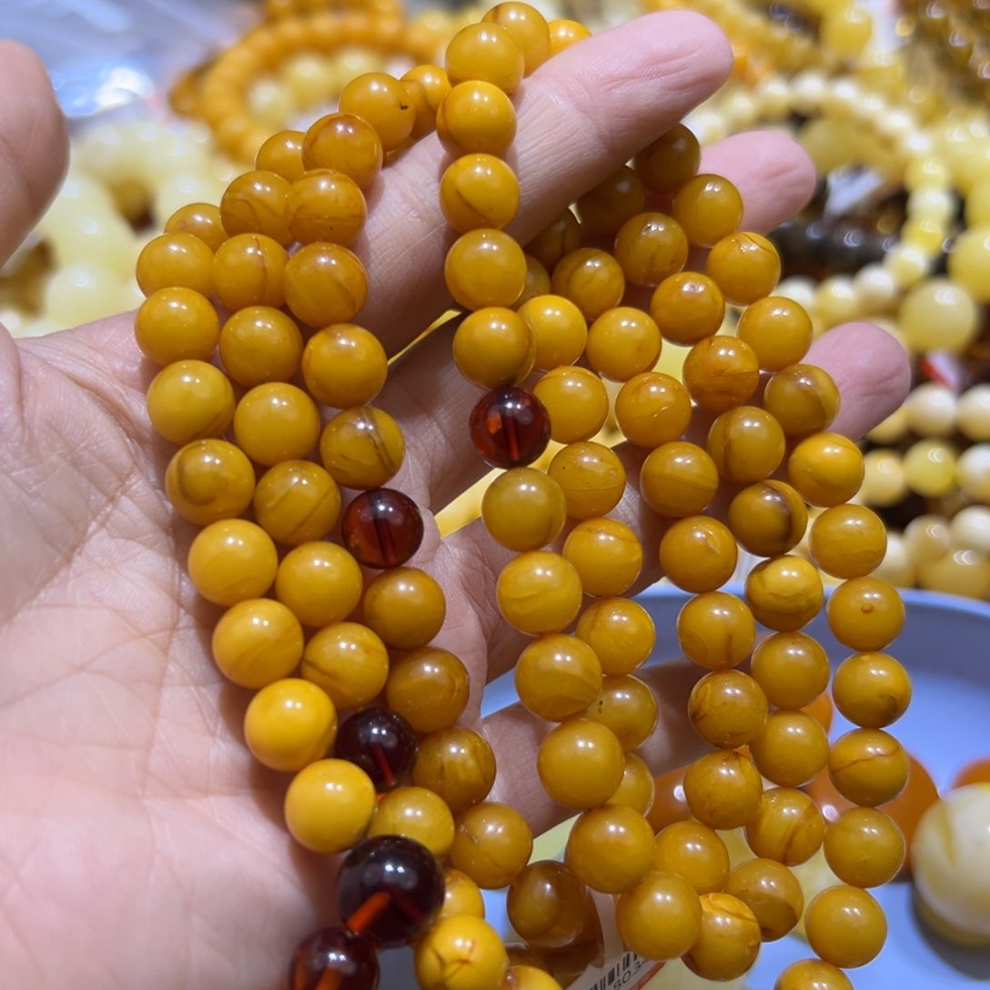 琥珀珠宝奇石未镶嵌