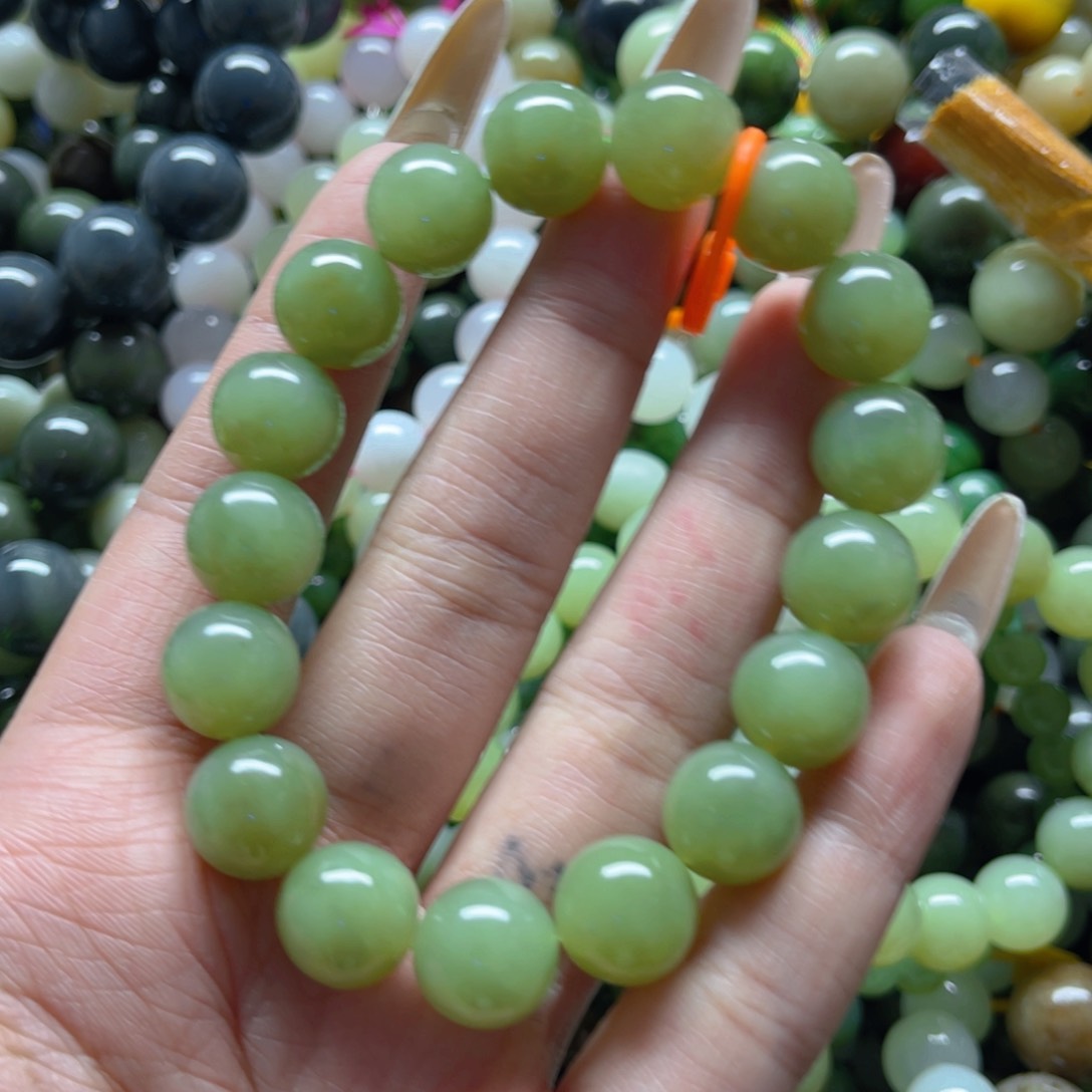 和田玉手串未镶嵌