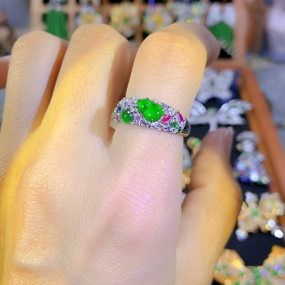 吊坠(不含链)银S925镶嵌翡翠