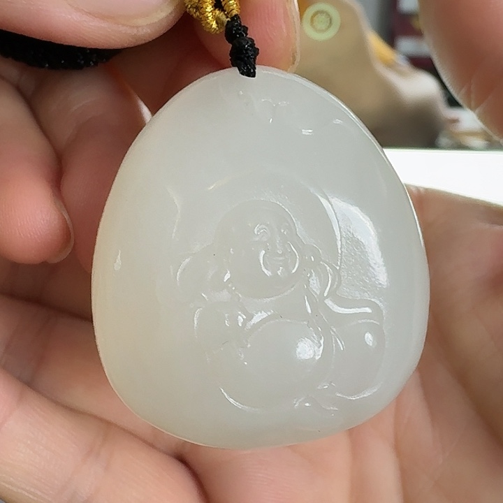和田玉未镶嵌颈饰逍遥佛