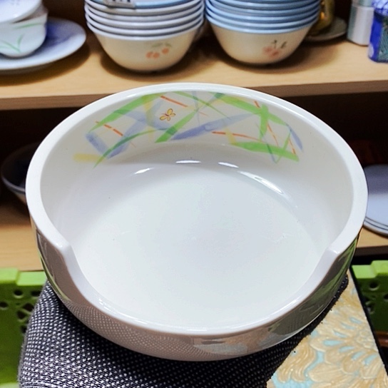 瓷片新年快乐。万事如意