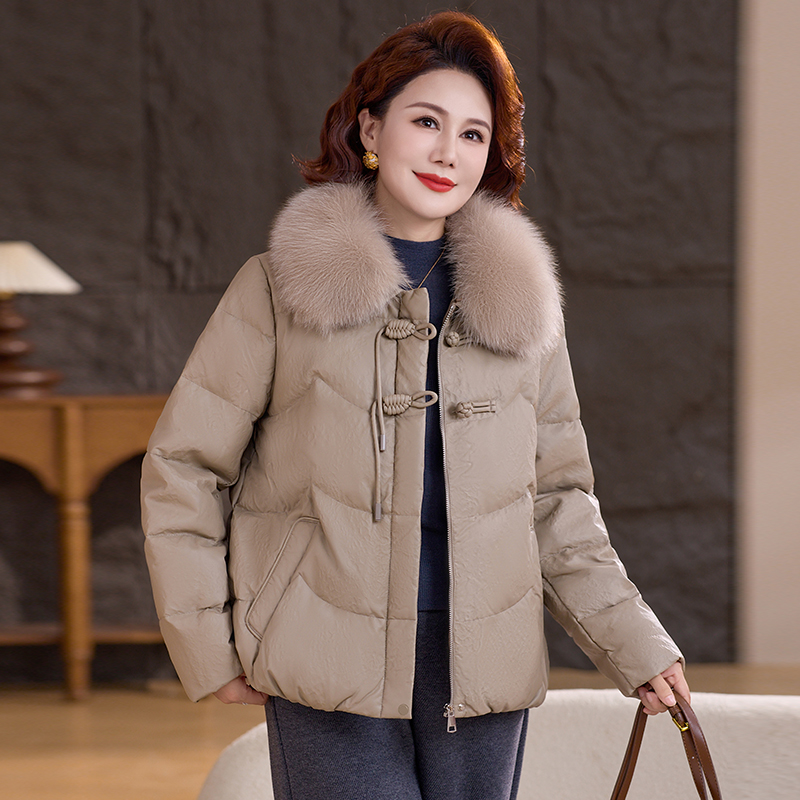 中老年妈妈冬装气质优雅毛领棉服外套新款中年时尚加厚保暖棉袄女