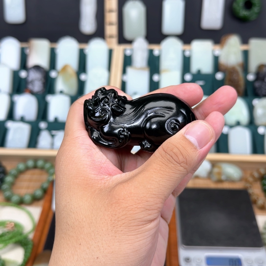 和田玉挂件未镶嵌