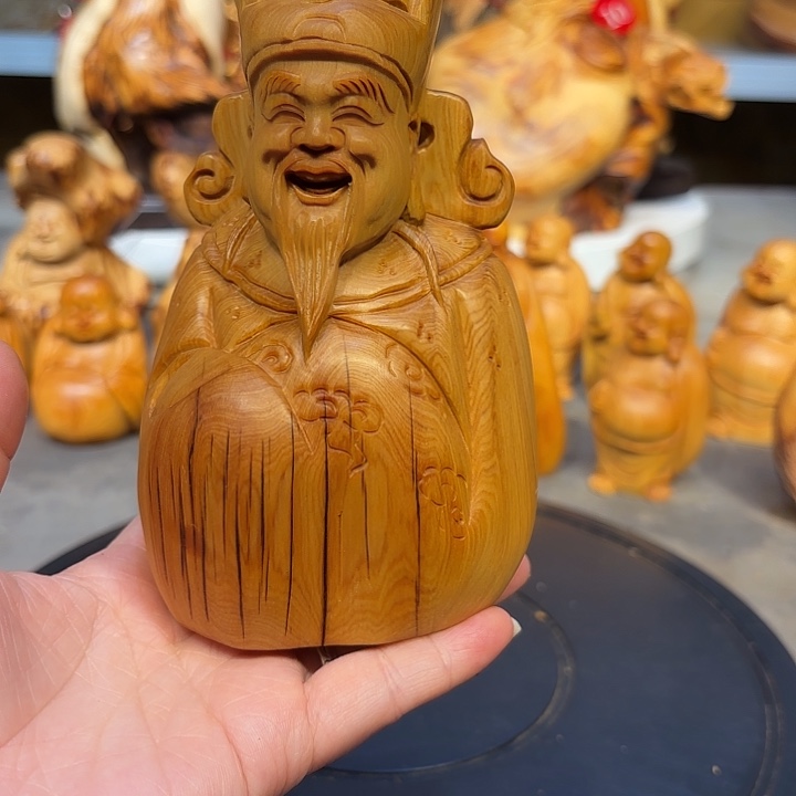 柏木太行崖柏财神爷